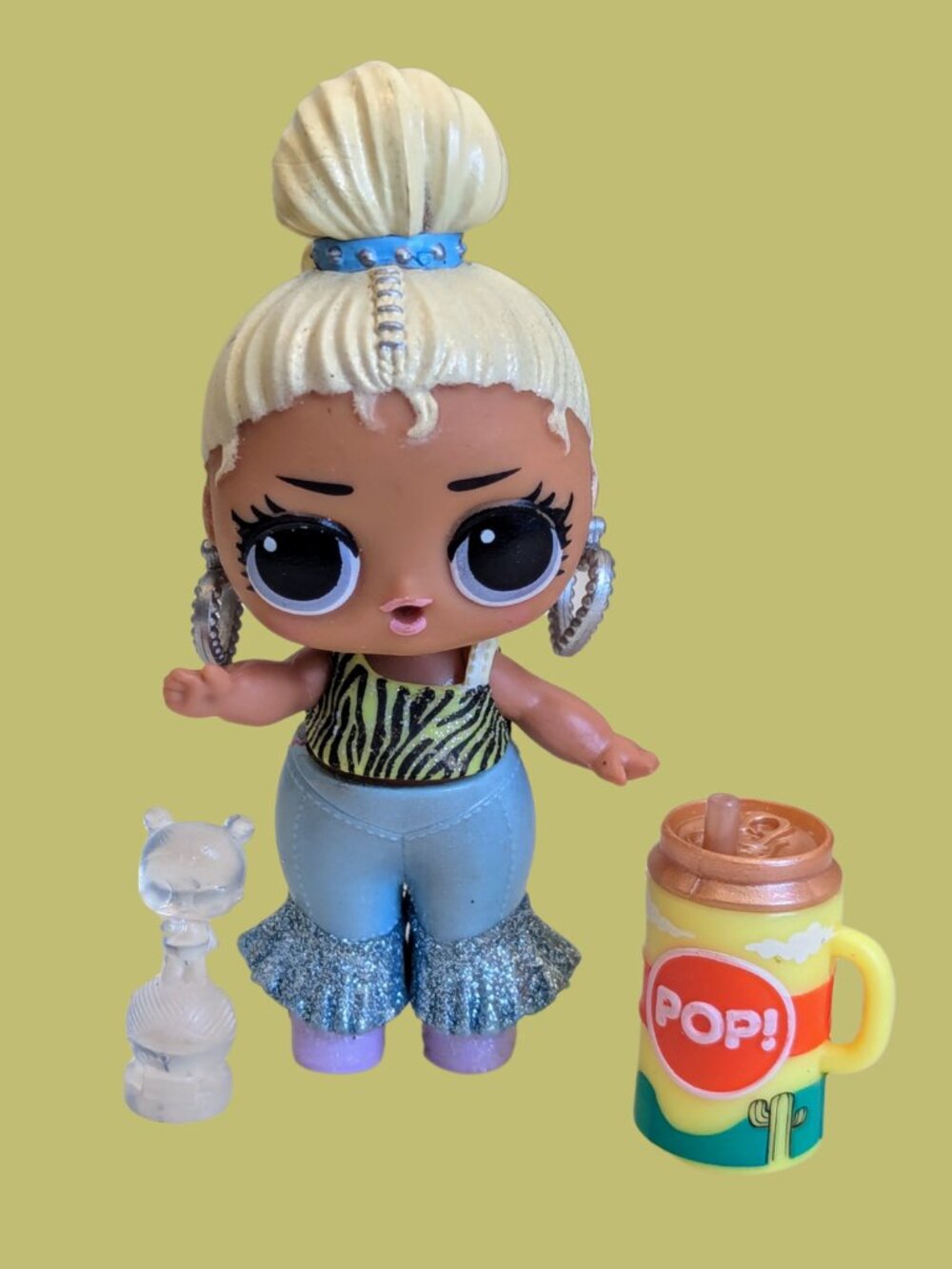 BOGO L.O.L. Surprise! Socialite Present Surprise